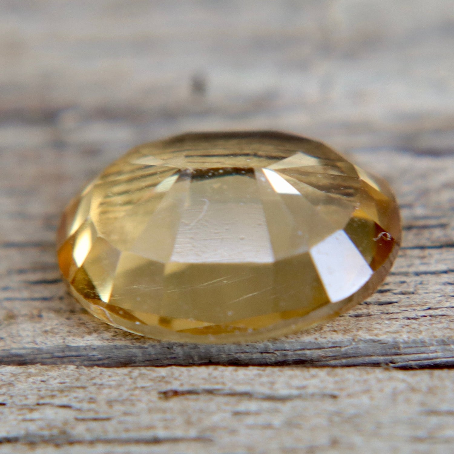 Natural Yellow Zircon - Sapphirepal