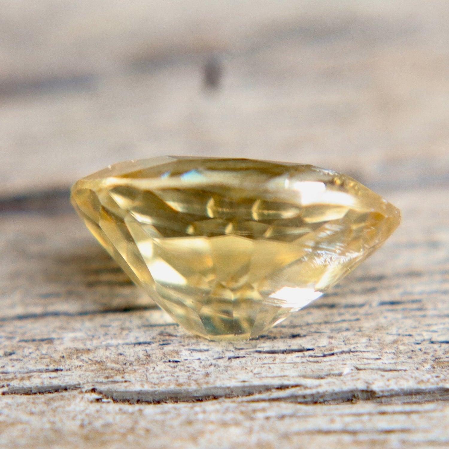Natural Yellow Zircon - Sapphirepal
