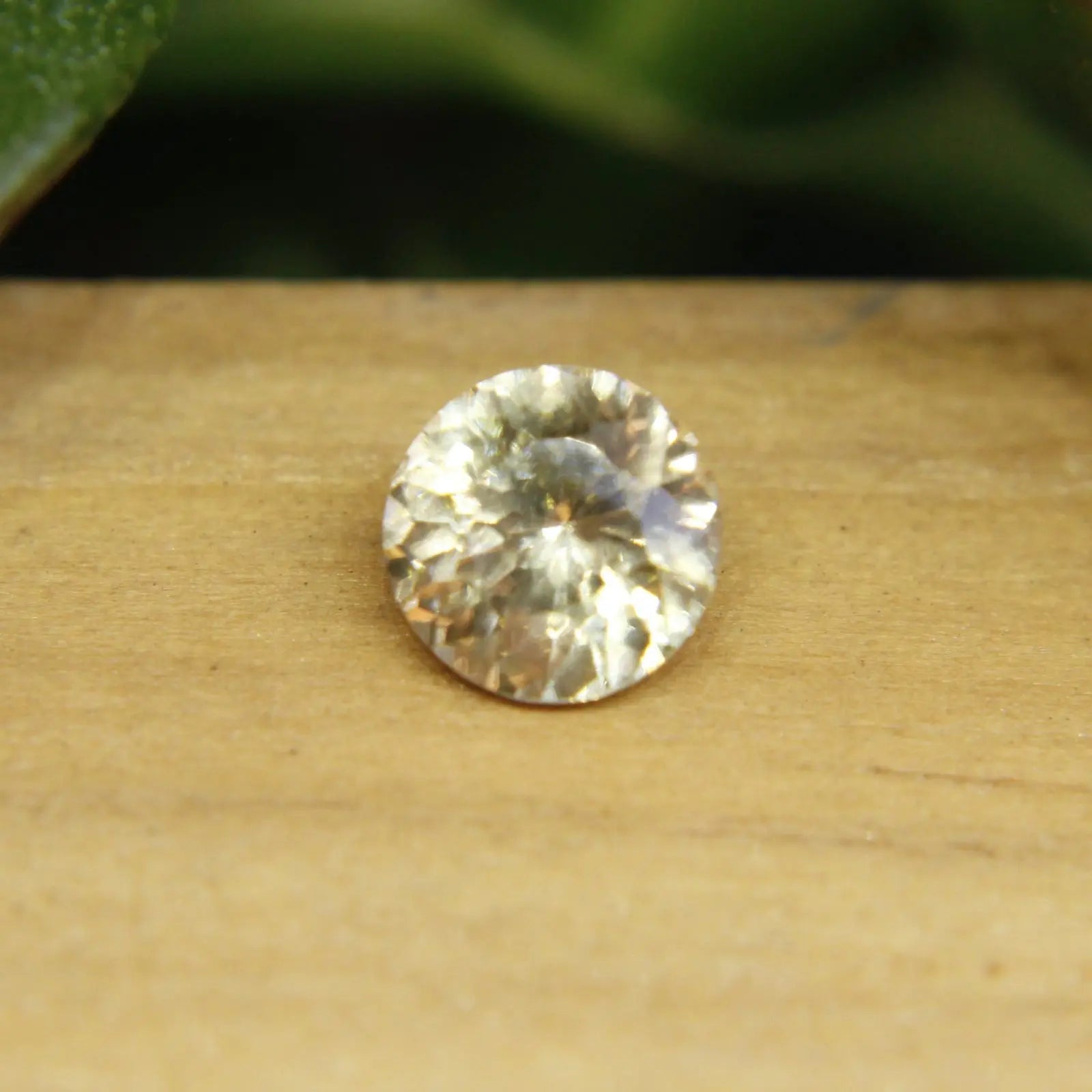 Natural Yellow Zircon - Sapphirepal