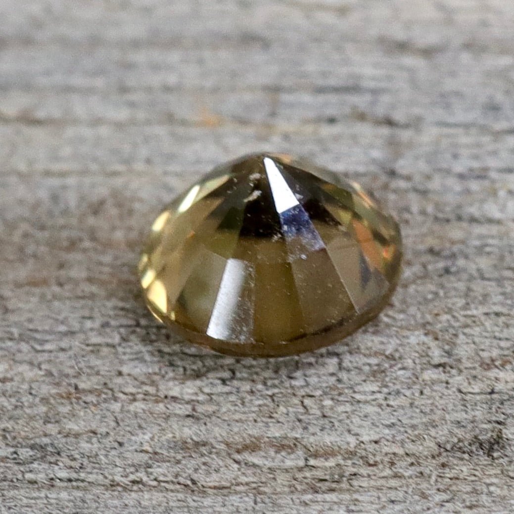 Natural Yellow Zircon - Sapphirepal