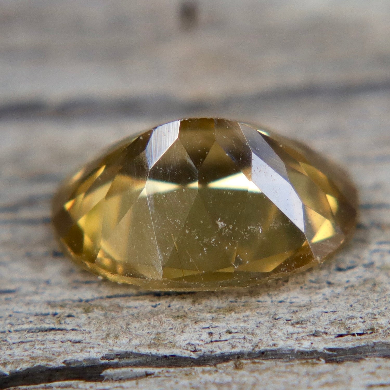 Natural Yellow Zircon - Sapphirepal