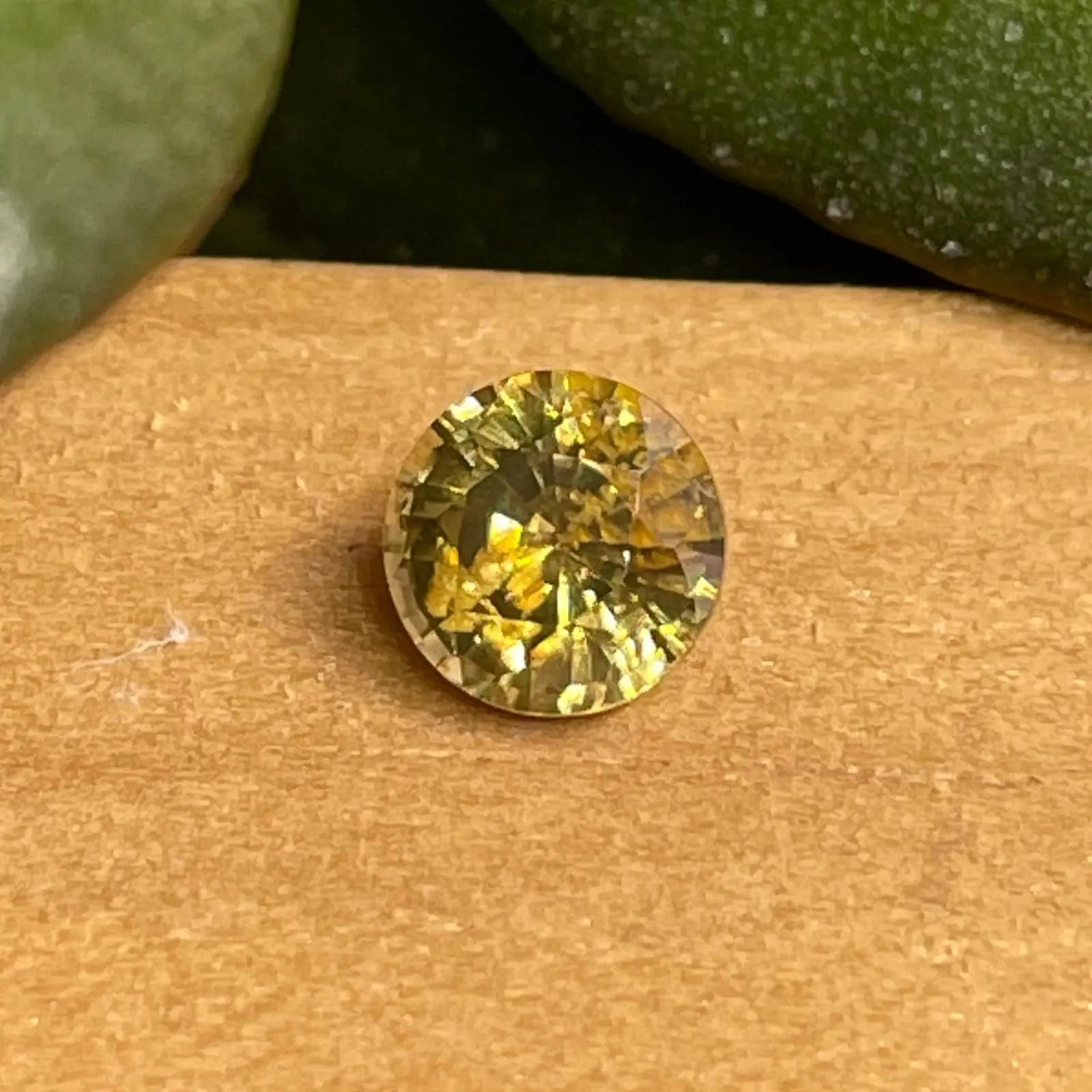 Natural Yellow Zircon - Sapphirepal