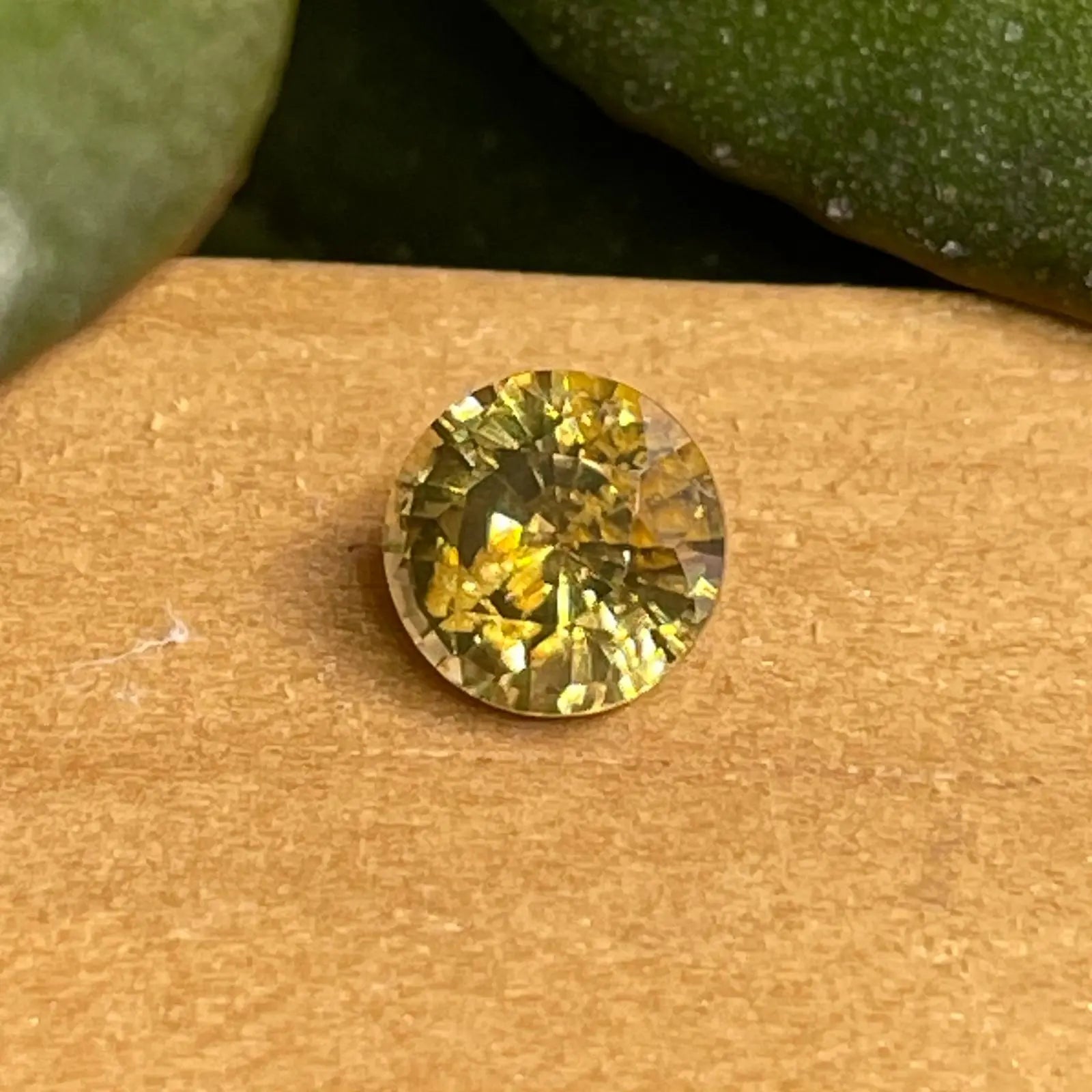 Natural Yellow Zircon - Sapphirepal
