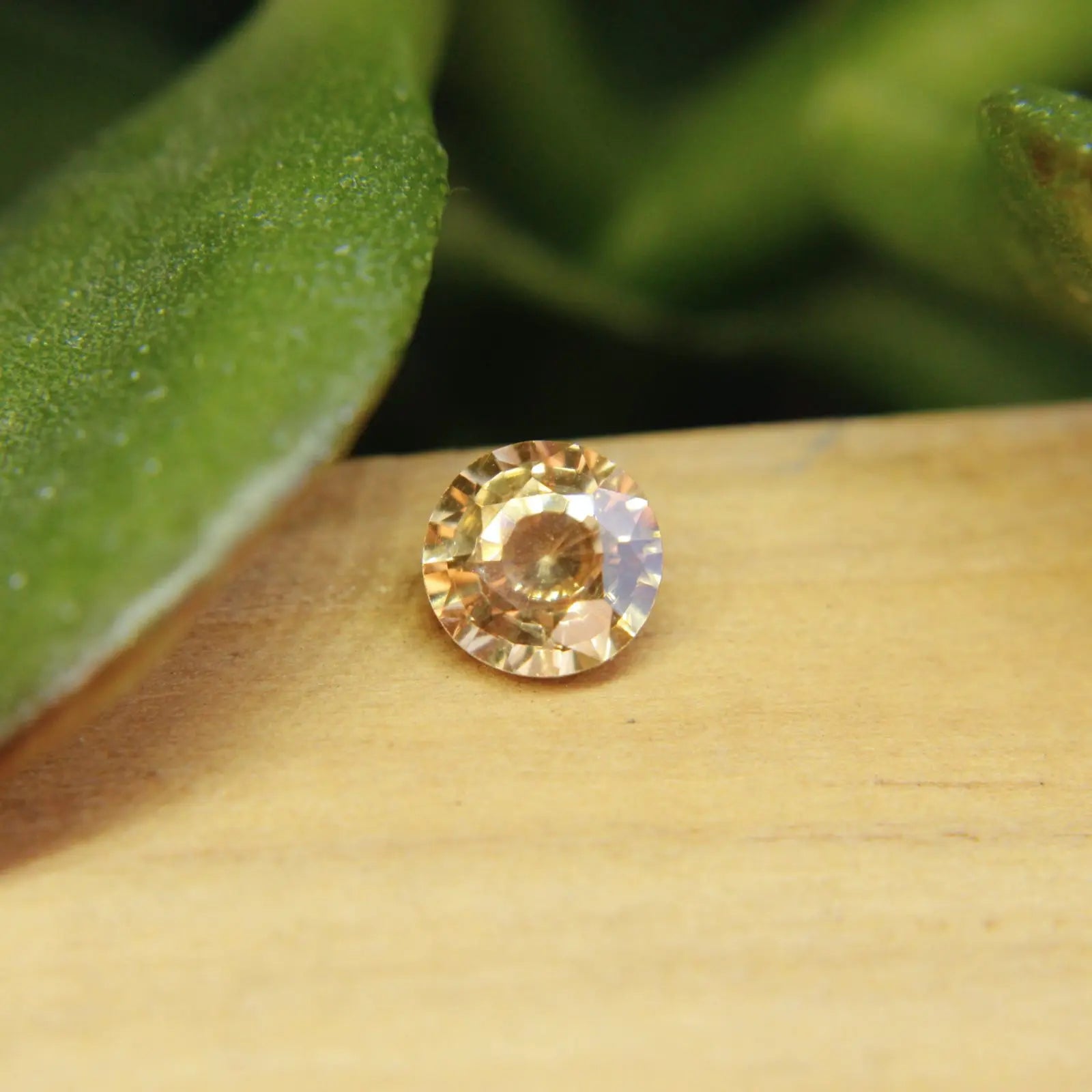 Natural Yellow Zircon - Sapphirepal