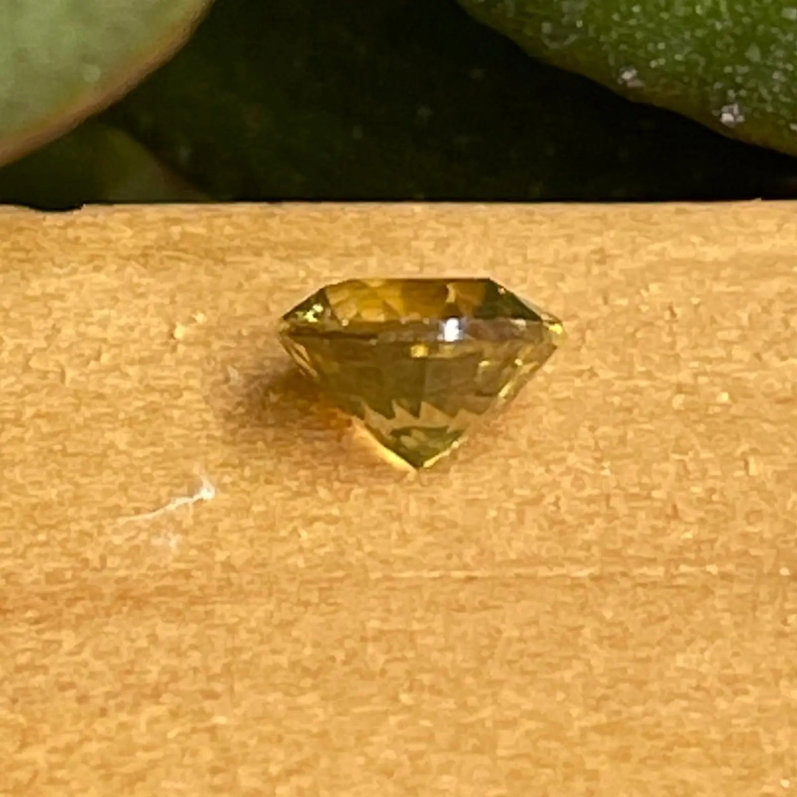 Natural Yellow Zircon - Sapphirepal