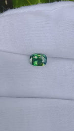 Natural Green Sapphire: 1.12 Carat Oval Cut Loose Gemstone - video 