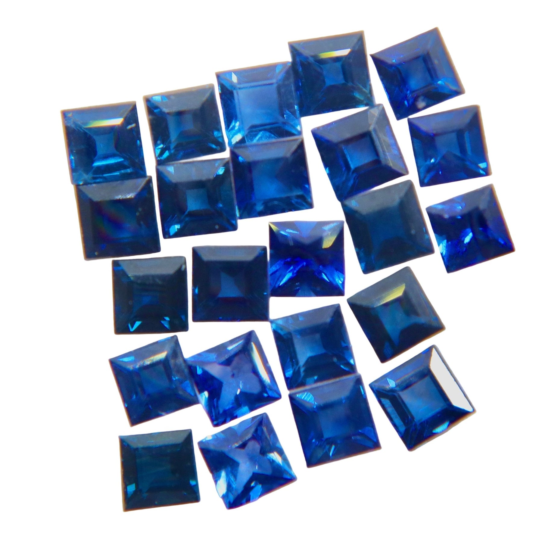 Royal Blue Ceylon Sapphires – 4.70ct Matched Set (Princess Cut 3.00 mm, VS–VVS) - Sapphirepal