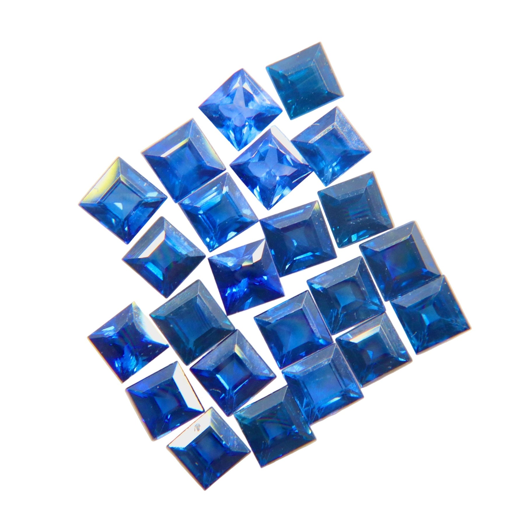 Royal Blue Ceylon Sapphires – 4.70ct Matched Set (Princess Cut 3.00 mm, VS–VVS) - Sapphirepal