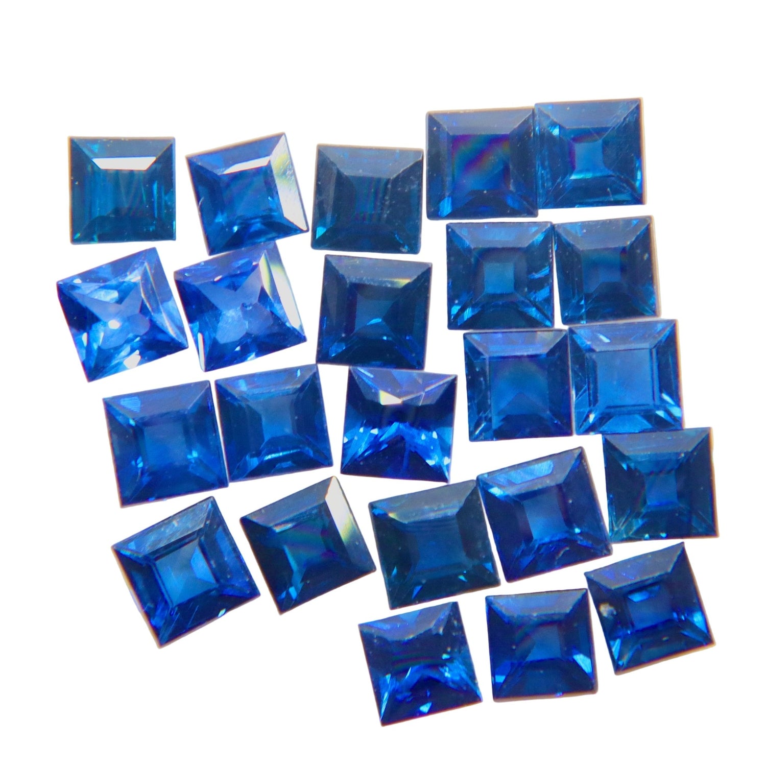 Royal Blue Ceylon Sapphires – 4.70ct Matched Set (Princess Cut 3.00 mm, VS–VVS) - Sapphirepal