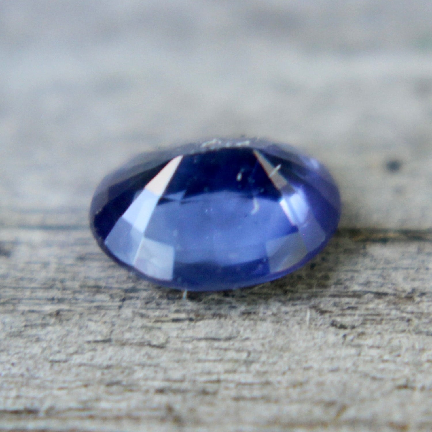 Royal blue sapphire oval cut loose gemstone for fine jewelry