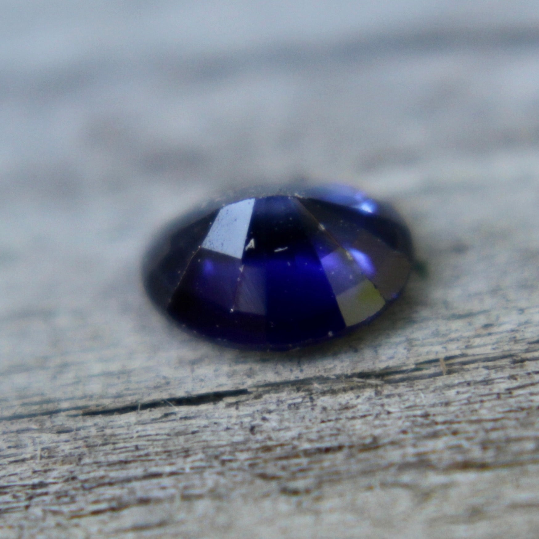 Royal blue sapphire oval cut with VS clarity
