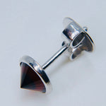 Silver Lapel Pin – 2.86ct Natural Garnet (Round, Ceylon, VS, Untreated) - Sapphirepal