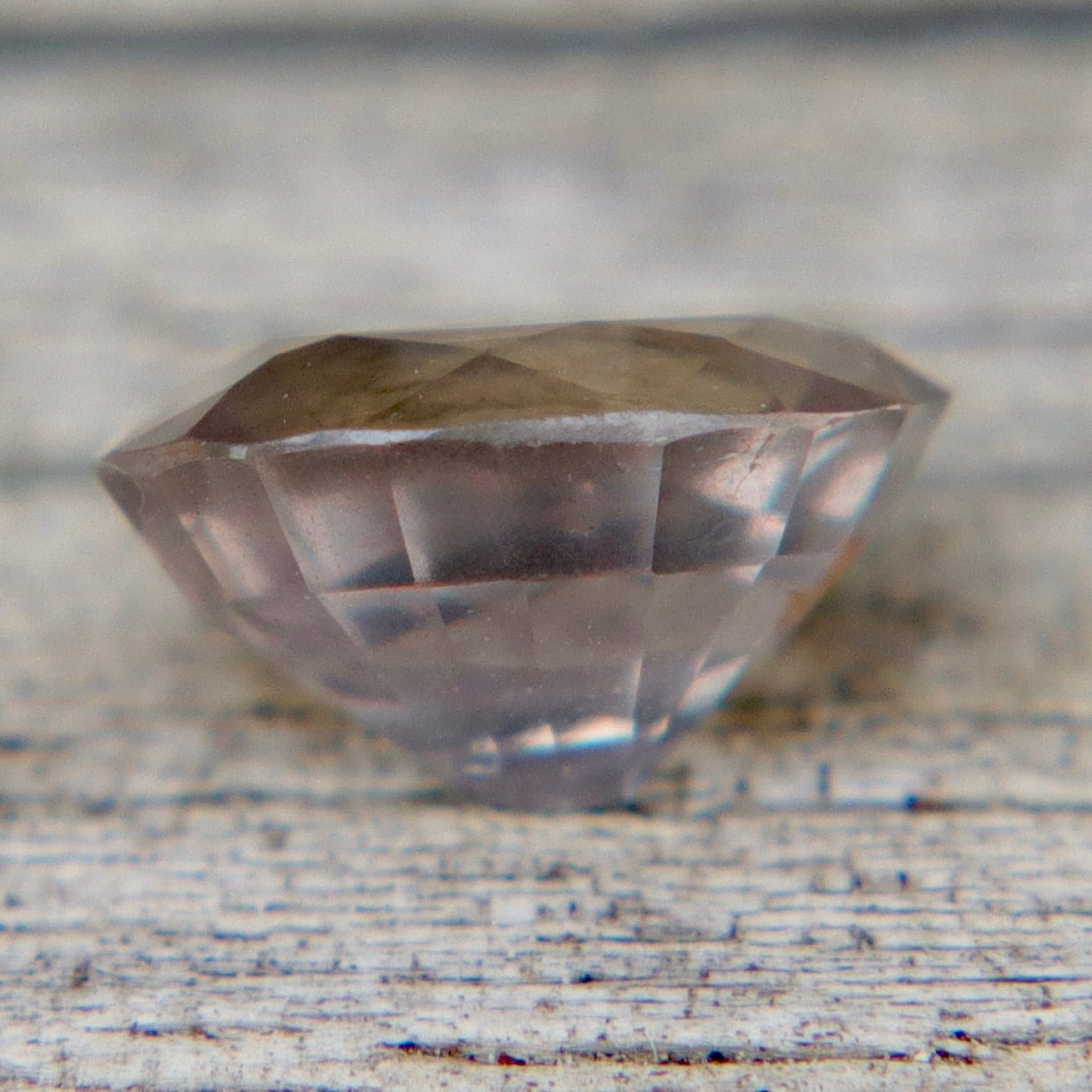 Silvery Violet Sapphire — 0.75ct Oval, Ceylon (Unheated & Untreated) - Sapphirepal