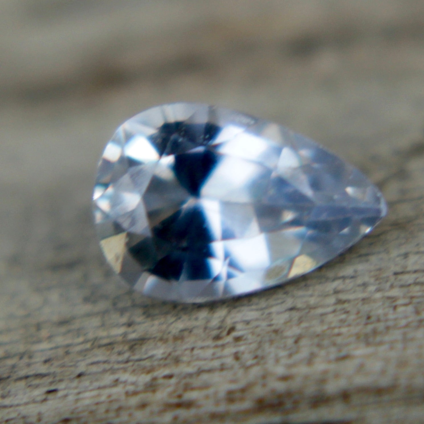 Small pale blue sapphire for ring pendant or earring design
