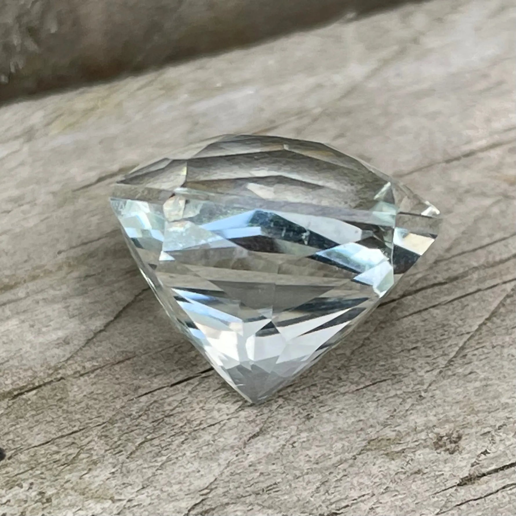 Natural White Beryl gems-756e